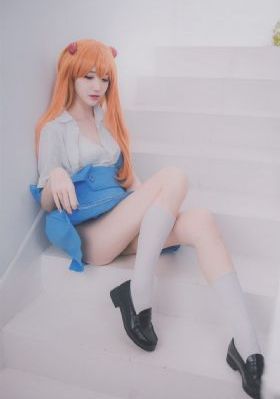 都市女孩第一季 美剧
